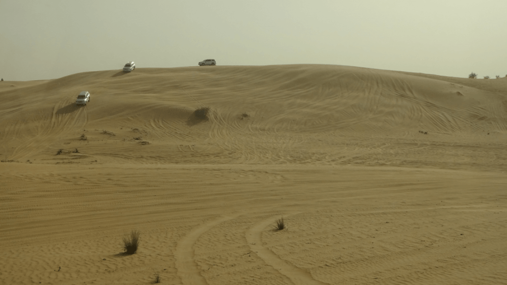 Jeep dubai dune bashing