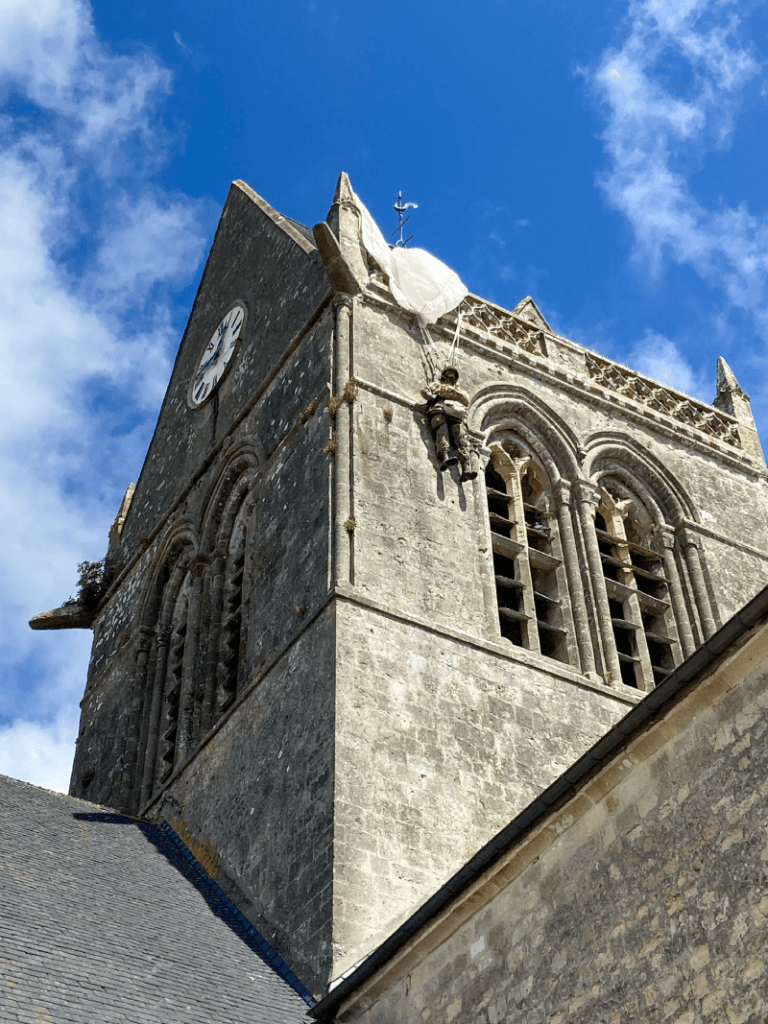Kerk bij Sainte-Mére-Église in Normandië