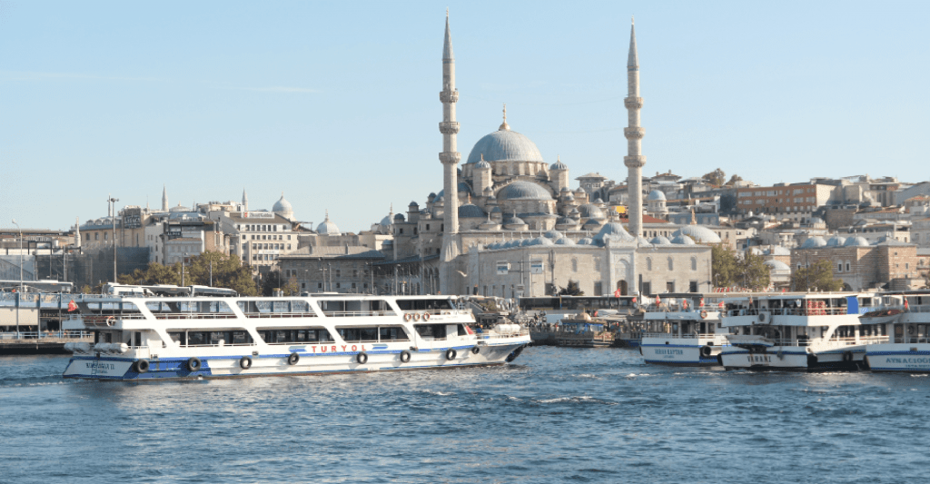 Bosporus boat tour istanboel opties (1)