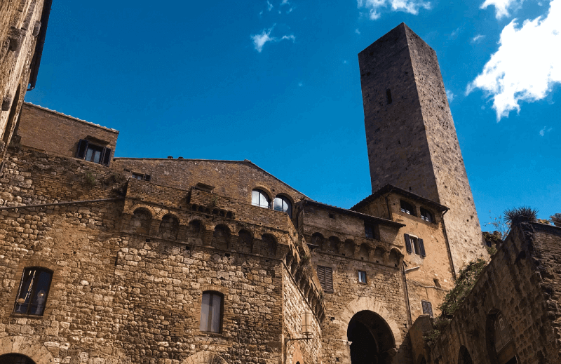 Binnenstad met torens in San Gimignano