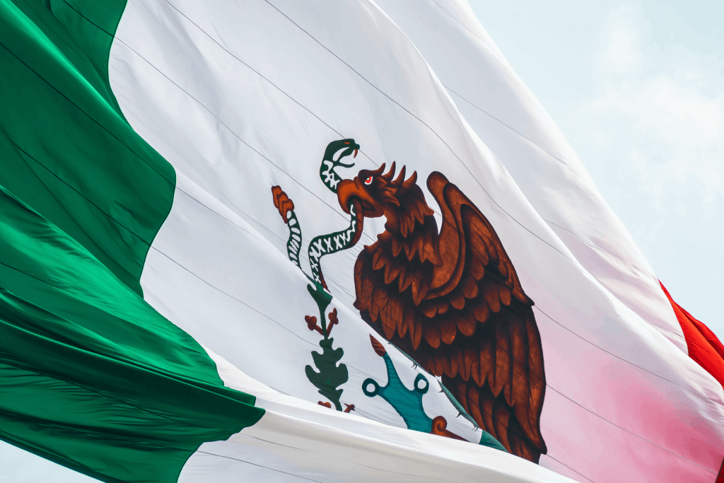 Voorbereiding voor Mexico: Hier moet je allemaal aan denken! Vlag van Mexico