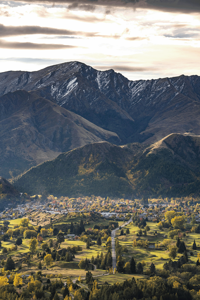 Voorbereiden voor Nieuw-Zeeland: Dorpje voor bergen
