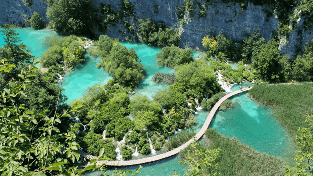 Reisroute Kroatië en Slovenië: drie weken vol oudheid en natuur! Plivice Meren