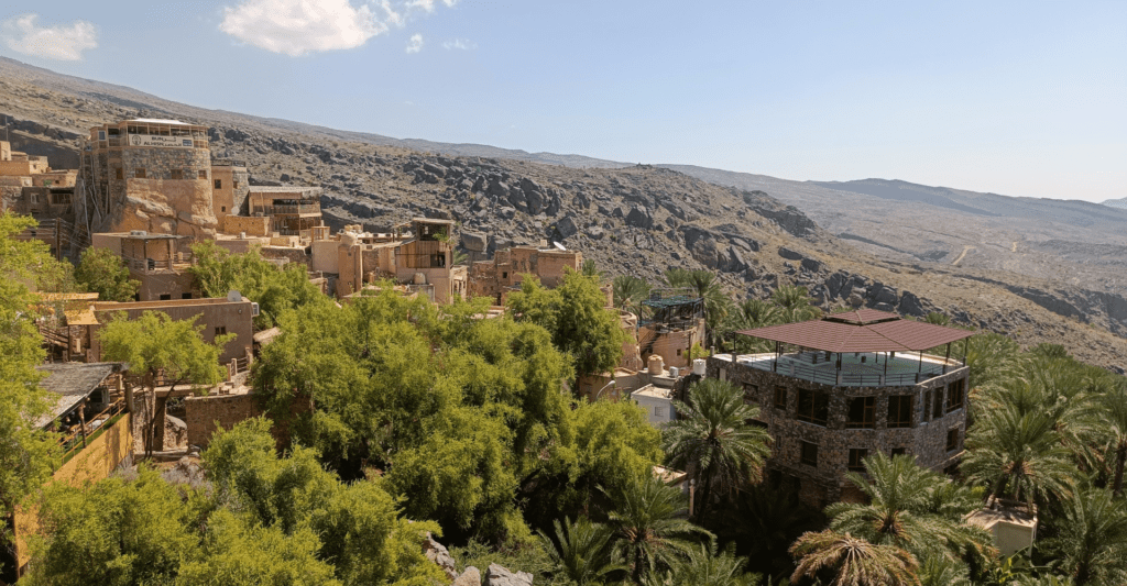 Misfat al Abriyeen uitzicht op bergdorp