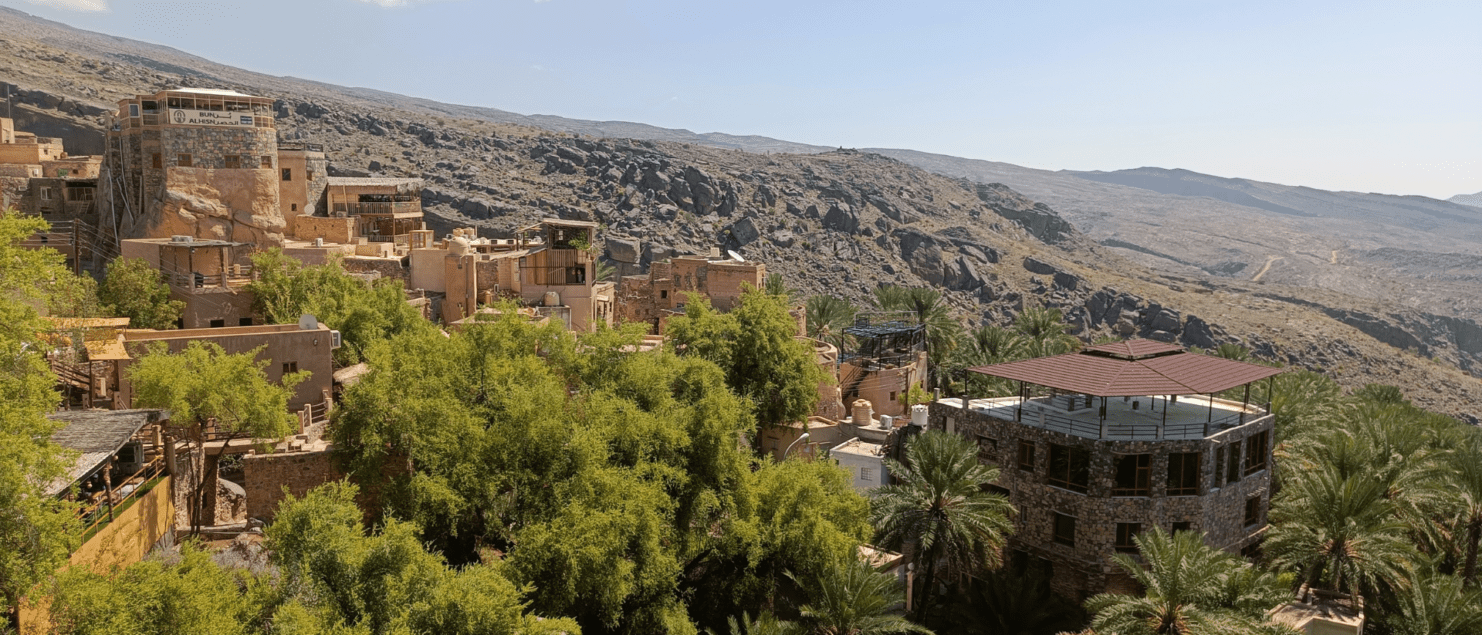 Misfat al Abriyeen uitzicht op bergdorp