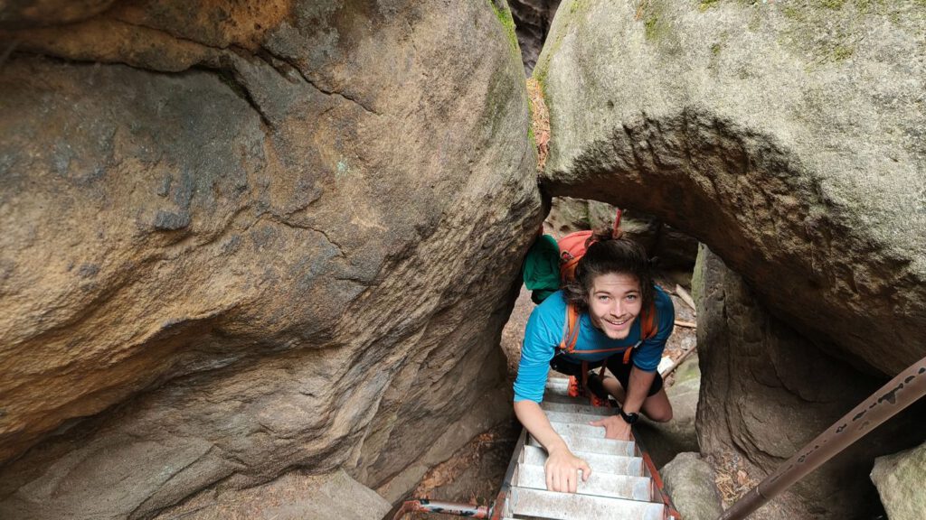 smalle doorgang op de malerweg